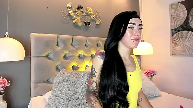 athziry g online show from November 6, 2025, 4:57 am