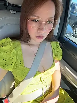 Mrs MrLove online show from March 3, 2026, 8:37 pm