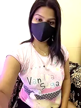 hoty sonali online show from October 18, 2025, 5:57 pm