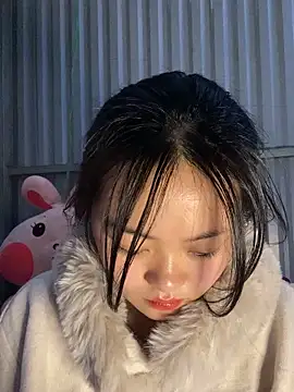 Julia-Elsa online show from January 16, 2026, 4:16 am