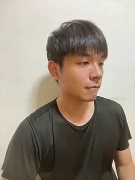 Snapshot of Foxfoxfox4 chatting on October 18, 2025, 2:07 pm Foxfoxfox4 online show from October 18, 2025, 2:07 pm