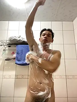 Snapshot of Foxfoxfox4 chatting on November 1, 2025, 8:05 am Foxfoxfox4 online show from November 1, 2025, 8:05 am