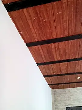 LiaCollings online show from September 11, 2025, 12:05 pm