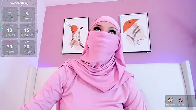  Saandy online show from April 13, 2026, 12:21 pm