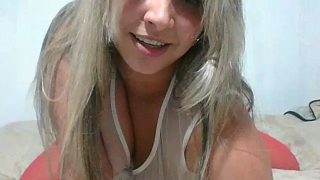 Loirasasafada online show from April 4, 2026, 8:06 pm