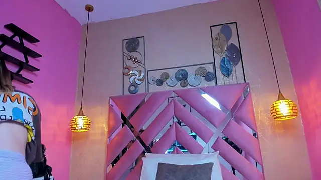 SweetMichel  online show from October 30, 2025, 12:06 pm