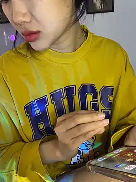 Snapshot of Sexlove_bb chatting on February 6, 2026, 12:37 am Sexlove bb online show from February 6, 2026, 12:37 am