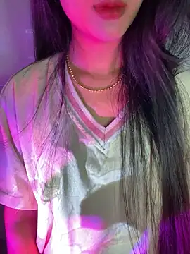 Snapshot of Sexlove_bb chatting on February 8, 2026, 9:29 pm Sexlove bb online show from February 8, 2026, 9:29 pm