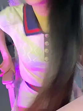 Snapshot of Sexlove_bb chatting on March 2, 2026, 12:35 am Sexlove bb online show from March 2, 2026, 12:35 am