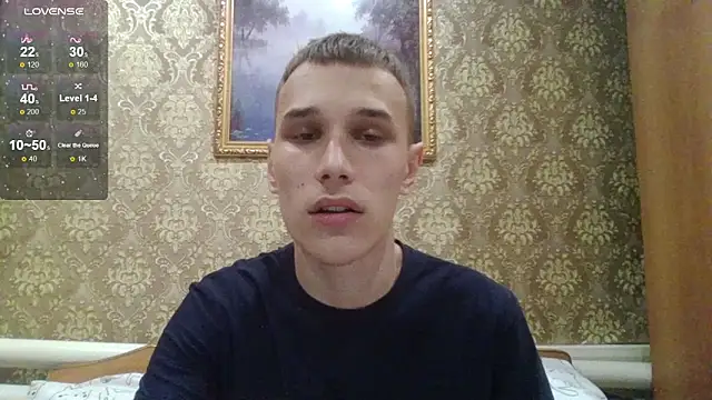 Snapshot of your___honeyy chatting on October 30, 2025, 9:00 am your honeyy online show from October 30, 2025, 9:00 am