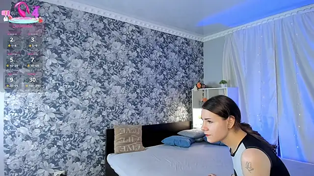 Laila Blarr online show from September 13, 2025, 10:04 am