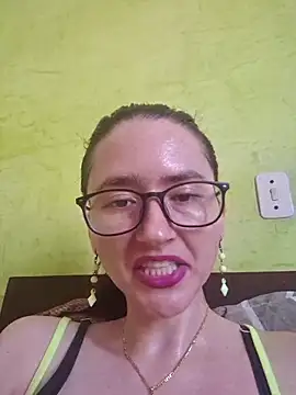 Linda Hot13 online show from September 14, 2025, 2:05 pm