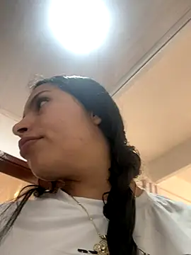 Mia garcia28 online show from December 2, 2025, 12:54 pm