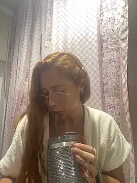 ruivinha2006 online show from January 17, 2026, 1:10 am