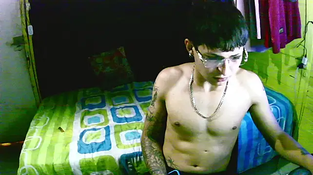 Ebebyjuan online show from April 24, 2026, 8:00 pm