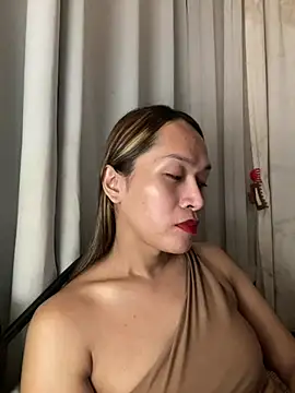 RomanticPearlTS online show from February 23, 2026, 12:02 pm