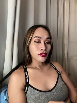 RomanticPearlTS online show from March 26, 2026, 1:44 am