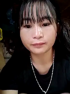 Sunyinn online show from October 6, 2025, 11:46 pm