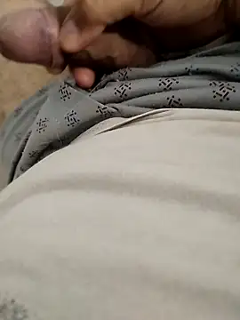 Snapshot of kazadosts chatting on March 31, 2026, 11:43 am kazadosts online show from March 31, 2026, 11:43 am