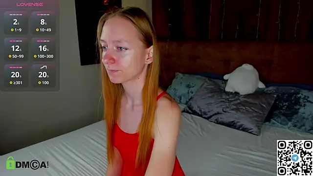 Mia E1fie online show from September 14, 2025, 9:30 am