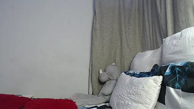 DarrkDeeva68 online show from November 7, 2025, 3:39 am