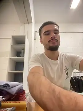 Snapshot of los_freaky chatting on September 19, 2025, 7:54 am los freaky online show from September 19, 2025, 7:54 am