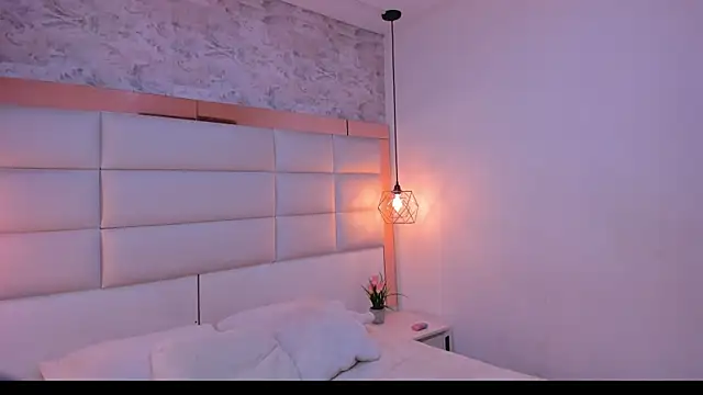 Dali collin online show from April 6, 2026, 1:12 pm