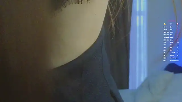 VirginiaHouston online show from October 10, 2025, 6:34 am