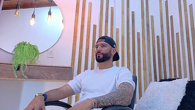 yorbymaxx online show from March 20, 2026, 3:06 pm