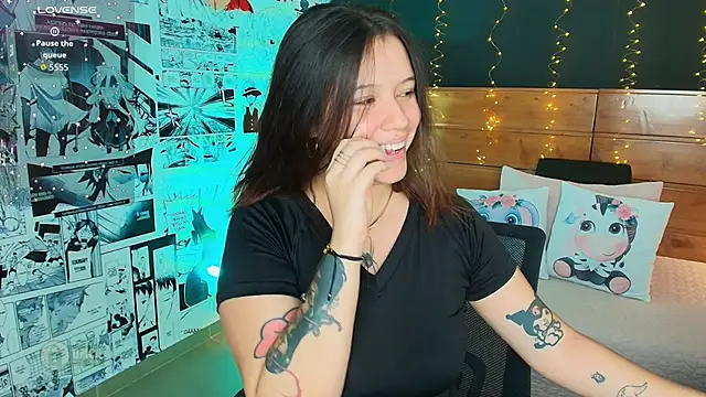 hanna kimura online show from September 26, 2025, 7:51 pm