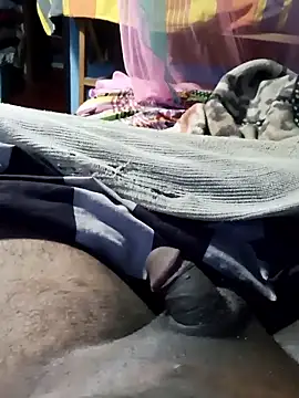 Snapshot of m11a2f3a4z5 chatting on February 15, 2026, 12:25 pm m11a2f3a4z5 online show from February 15, 2026, 12:25 pm