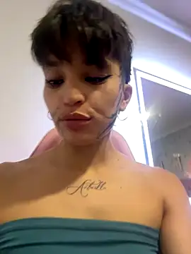 DayanaDG online show from September 27, 2025, 10:59 pm