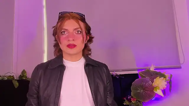 Tommy Lovee online show from September 12, 2025, 1:11 pm