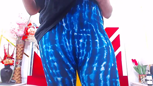 AmbarSmit online show from December 14, 2025, 5:51 pm