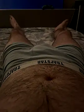 naughtycoupl98 online show from September 10, 2025, 10:54 pm