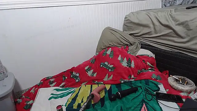 amymatthews92 online show from December 19, 2025, 3:57 am