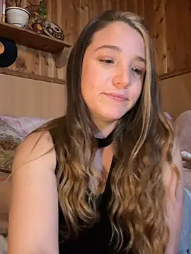 Snapshot of sashapulse chatting on September 21, 2025, 11:06 pm sashapulse online show from September 21, 2025, 11:06 pm