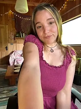 Snapshot of sashapulse chatting on November 20, 2025, 2:50 pm sashapulse online show from November 20, 2025, 2:50 pm