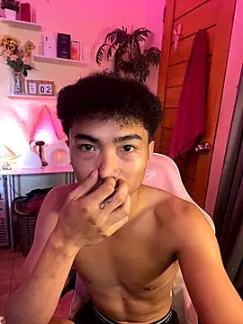 yourhotpinoy online show from November 3, 2025, 2:13 am