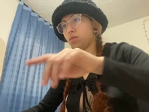 Sallem Pink online show from October 3, 2025, 12:24 pm