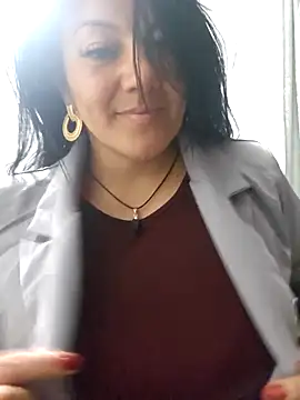 Snapshot of karla_valk1 chatting on September 20, 2025, 1:39 am karla valk1 online show from September 20, 2025, 1:39 am