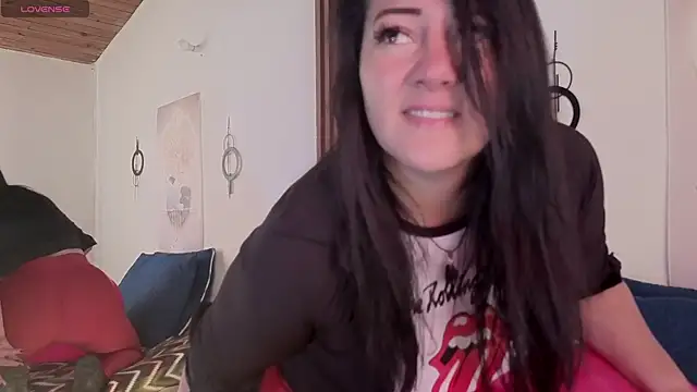 Snapshot of karla_valk1 chatting on October 2, 2025, 1:29 pm karla valk1 online show from October 2, 2025, 1:29 pm