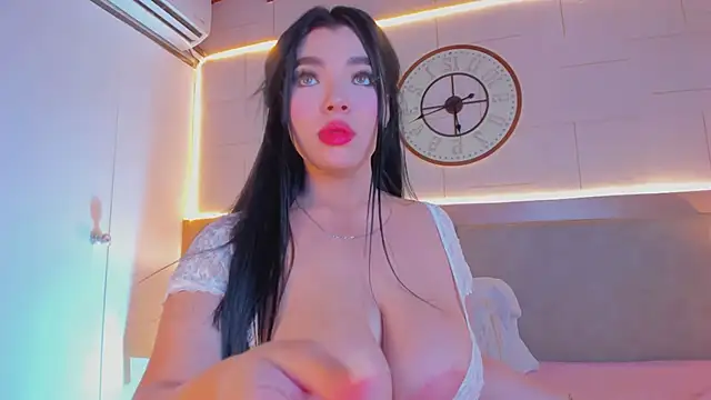 Meloddy Rose online show from April 18, 2026, 4:16 am