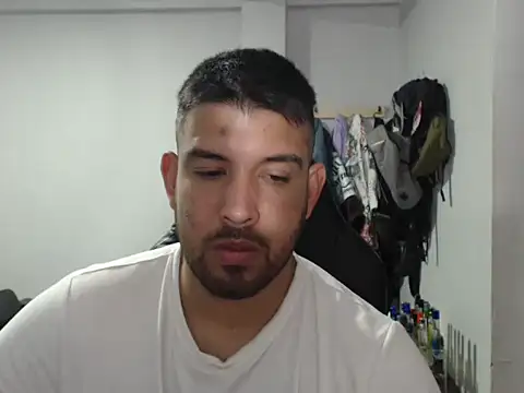 Snapshot of Axel11113 chatting on September 13, 2025, 3:39 am Axel11113 online show from September 13, 2025, 3:39 am