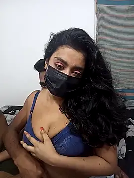 Darkchocosl8 online show from February 5, 2026, 9:25 am