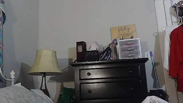 g0lden are0las89 online show from October 2, 2025, 1:12 am