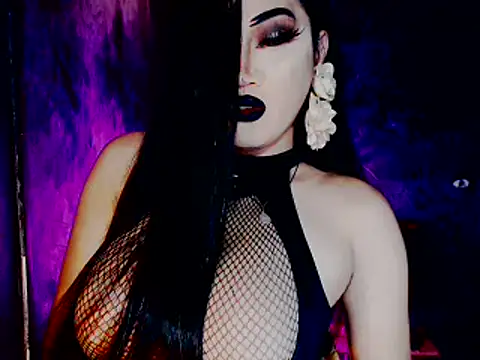 Snapshot of Mistress4fun chatting on October 19, 2025, 10:38 am Mistress4fun online show from October 19, 2025, 10:38 am