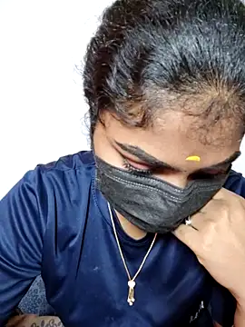 Snapshot of Tamil_Princess12 chatting on September 29, 2025, 10:20 am Tamil Princess12 online show from September 29, 2025, 10:20 am