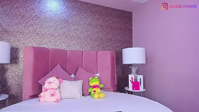 amber sparkle online show from March 17, 2026, 12:52 pm