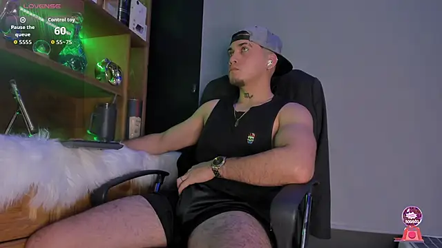 Gael williams1 online show from November 4, 2025, 6:51 pm